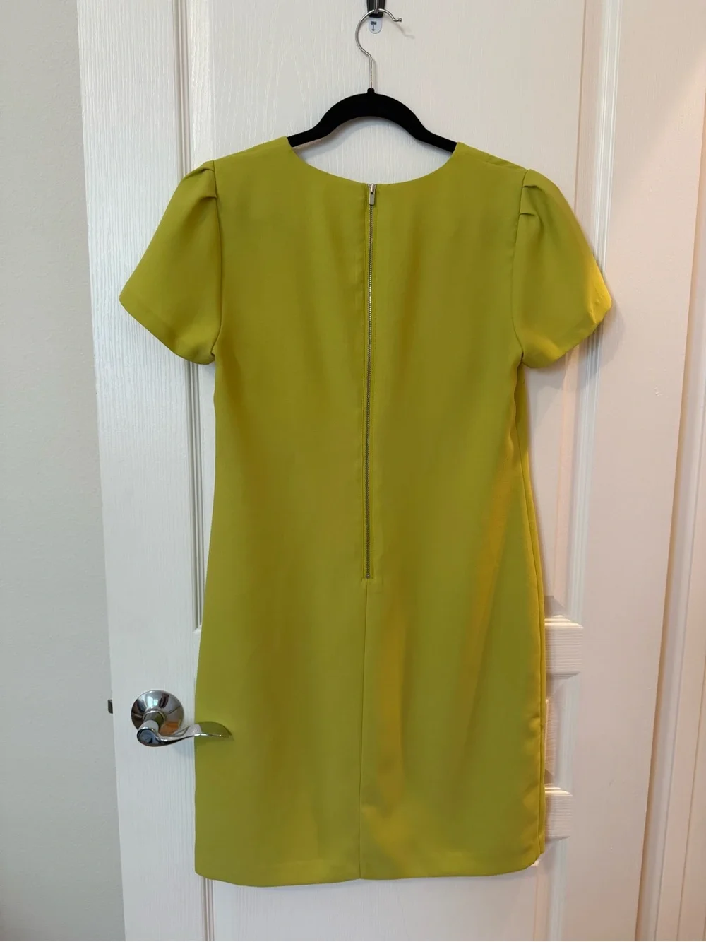 Banana Republic Chartreuse Short Sleeve Puff Blouse